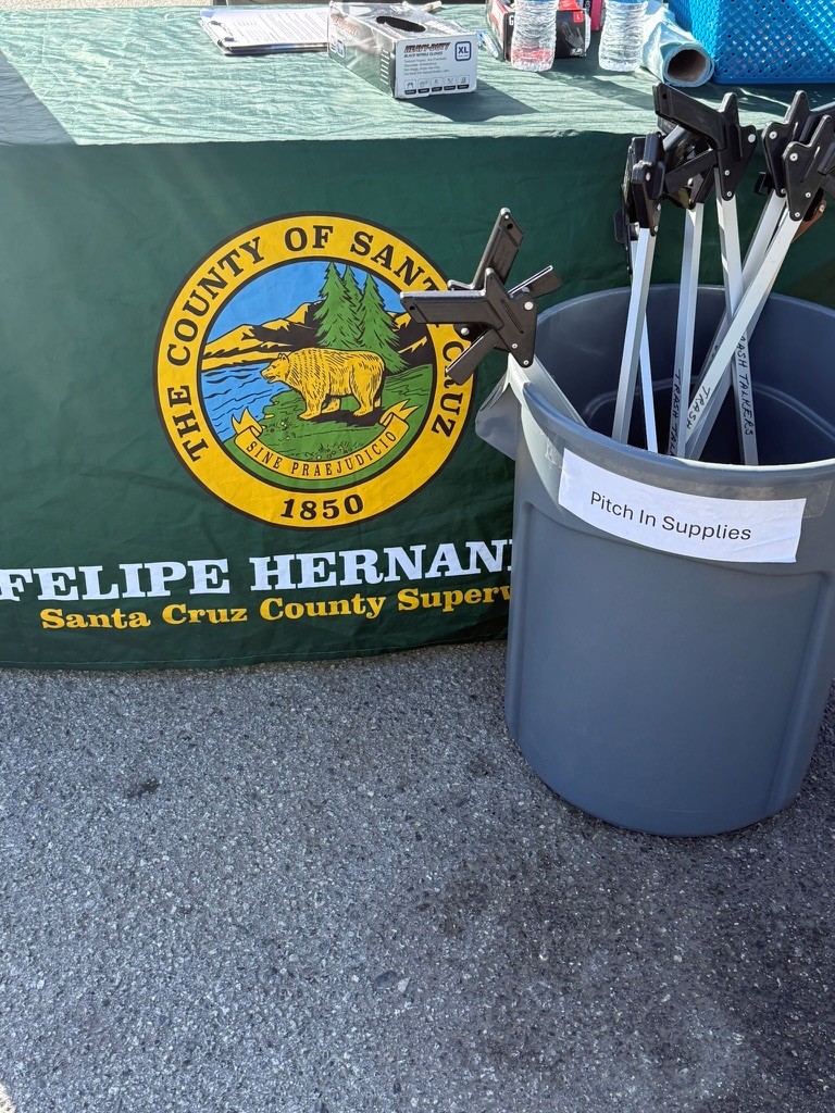 A bucket of clean supplies